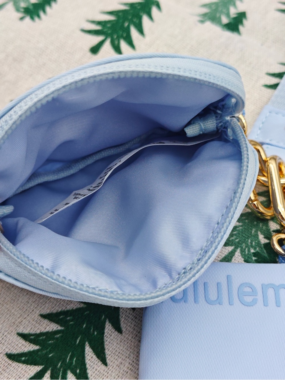 Lululemon Wallet - Picture 2 of 4